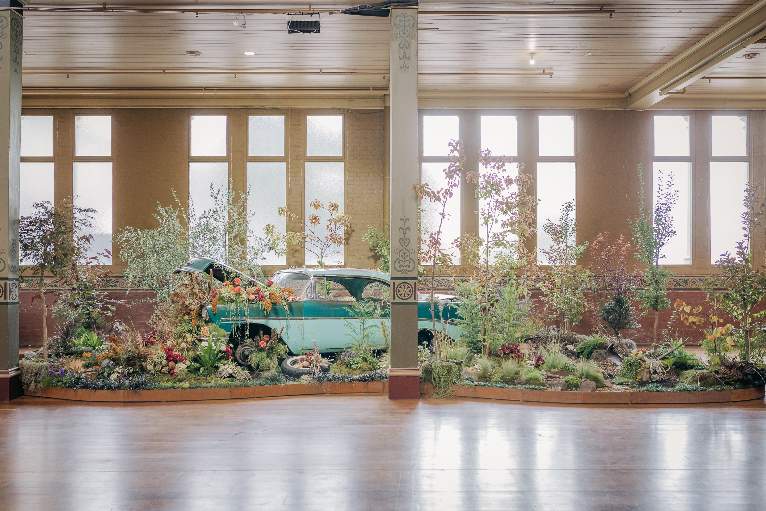 Thrive Flowers & Events — photo 9 of 15